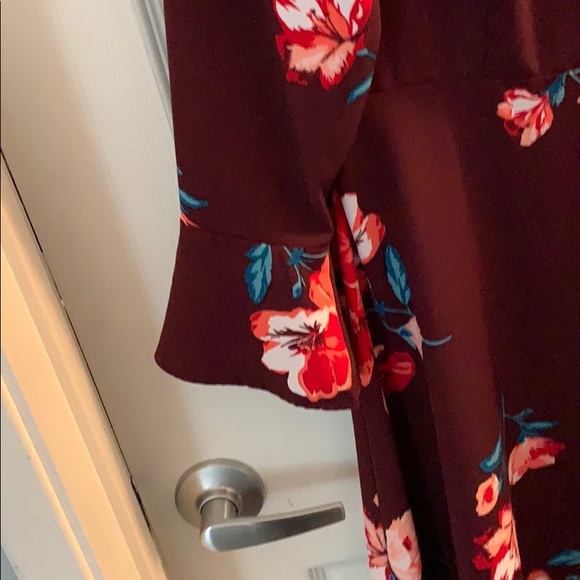 Maroon Dress - Picture 3 of 4